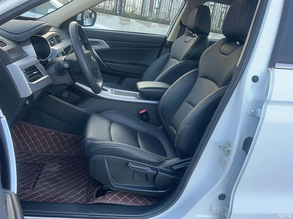 Geely Boyue, 2022 12