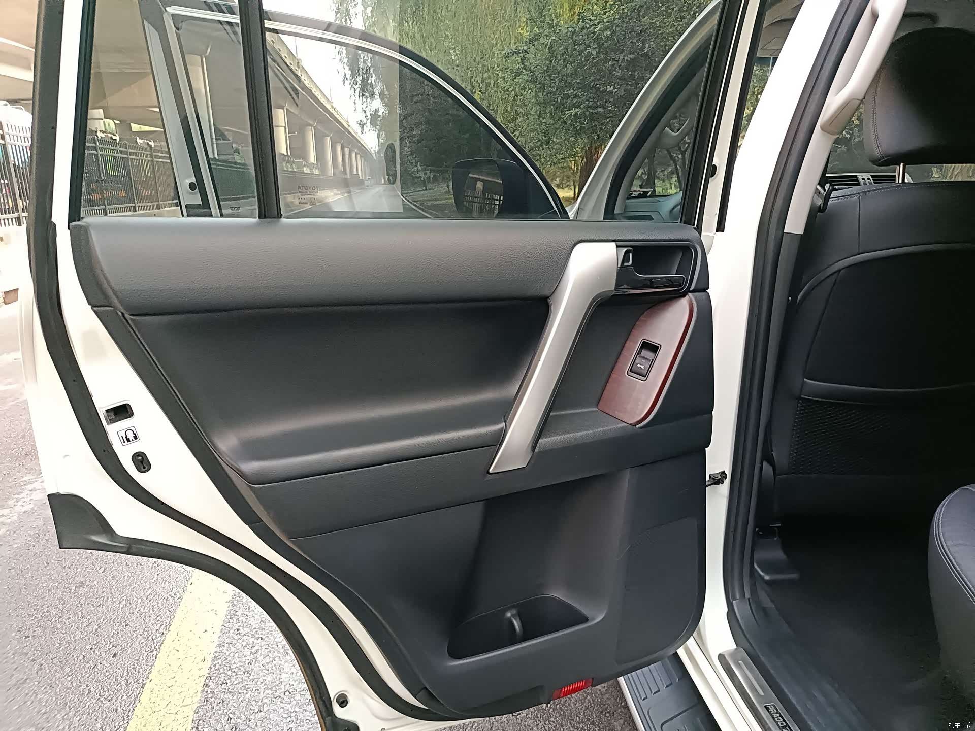 Toyota Prado, 2017 8