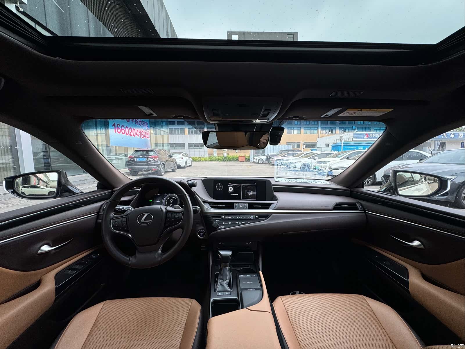 Lexus ES, 2019 7