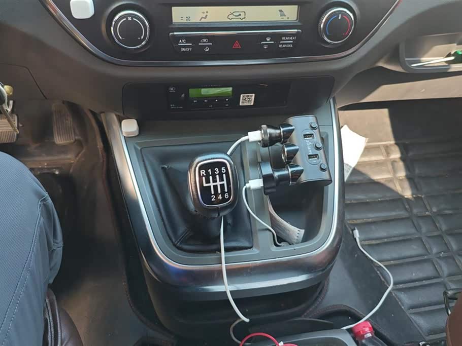 Jinbei Sea Lion King