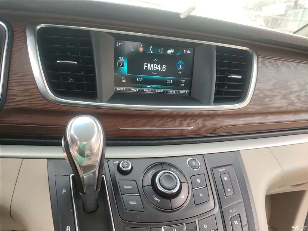 Buick GL8, 2019 9