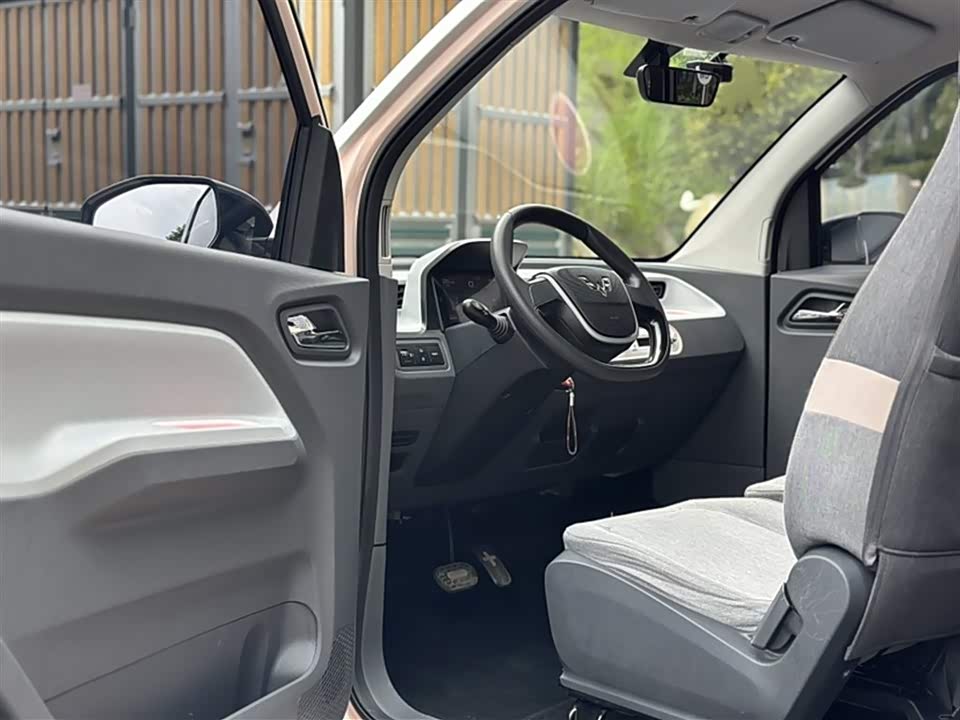 Hongqi Kunming Car