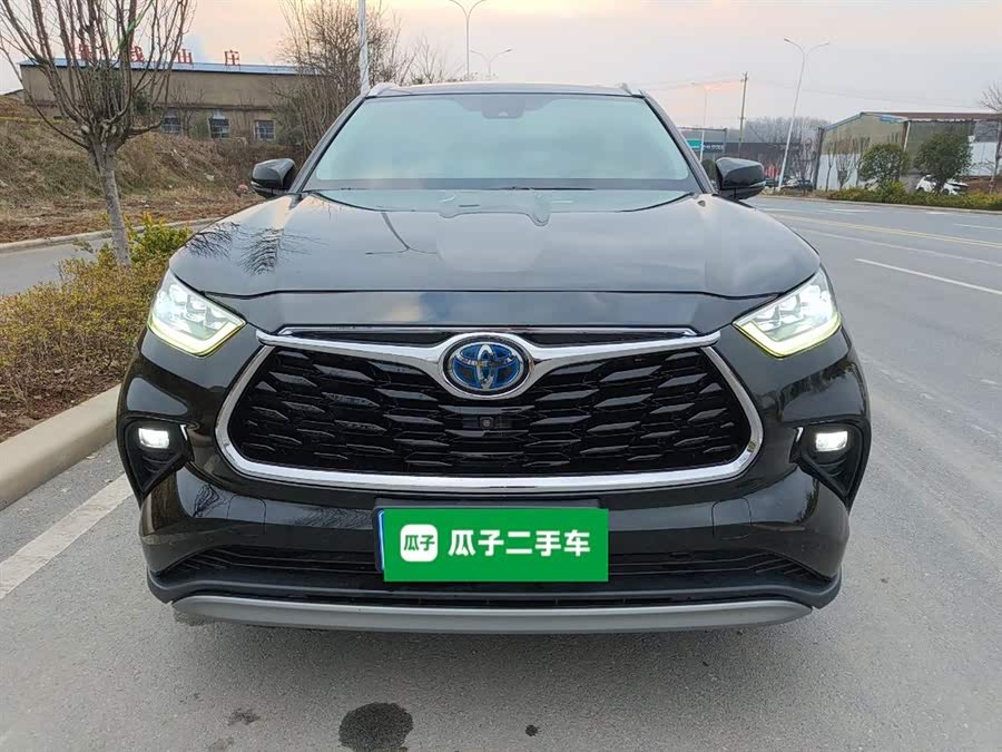 Toyota Highlander 2022, фото 3