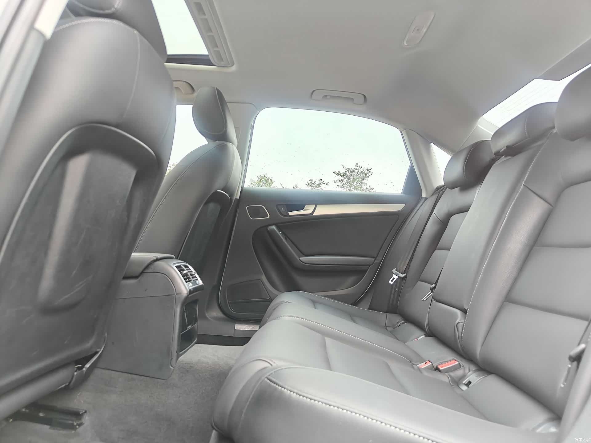 Audi A4L, 2016 17