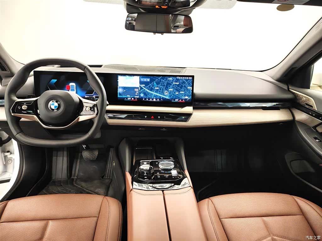 BMW 5 Series, 1900 10
