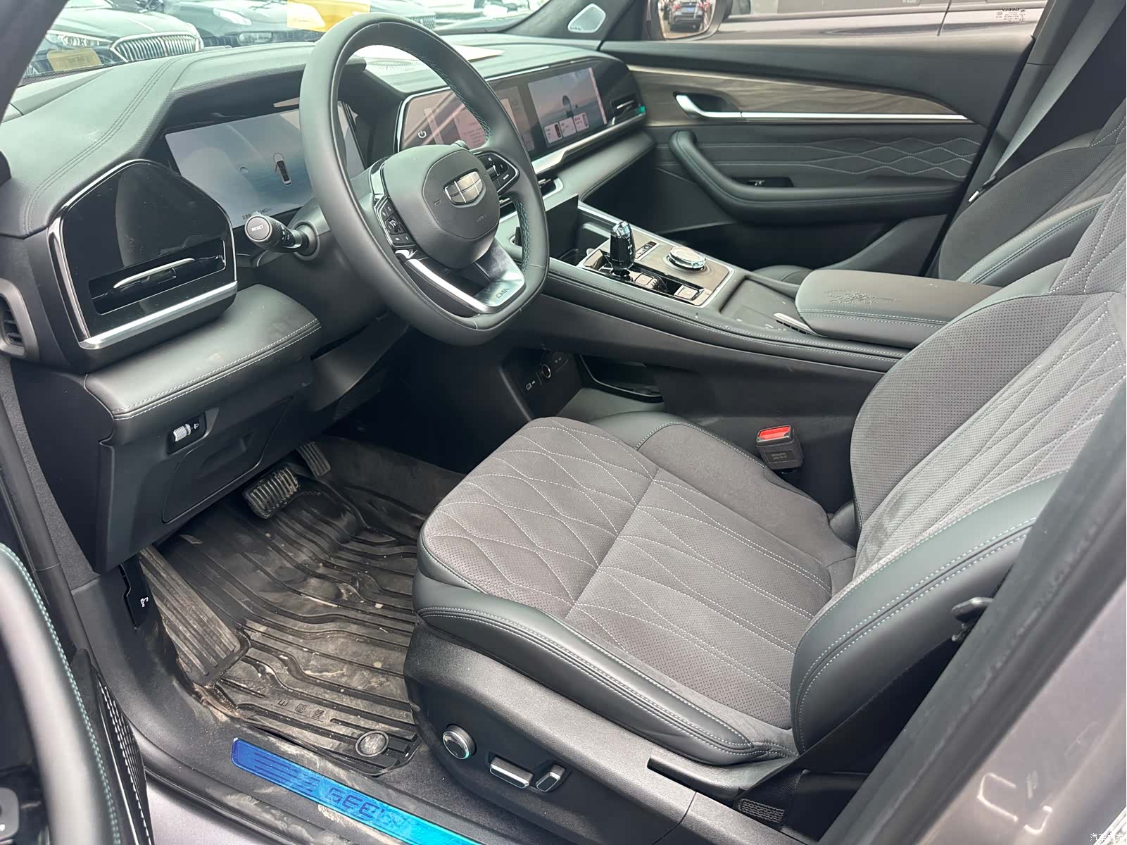 Geely Xingyue L, 2025 6