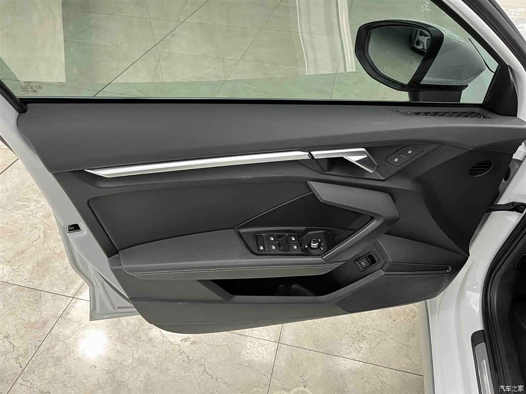 Audi A3, 2023 10