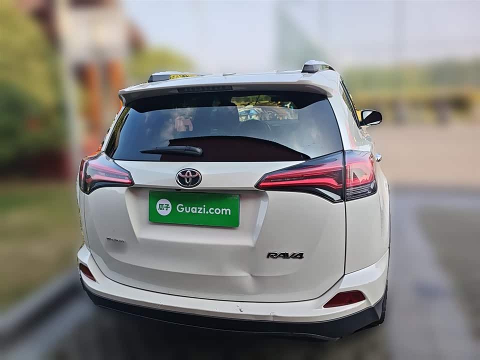 Toyota RAV4 Rongfang