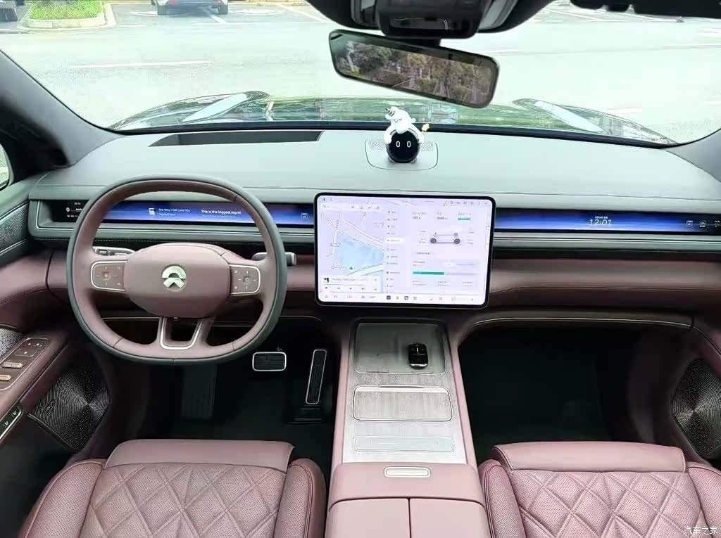 NIO ES8, 2025 4