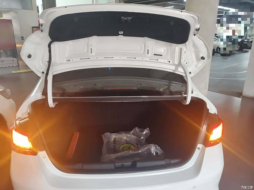 Chery 5, 2016 15