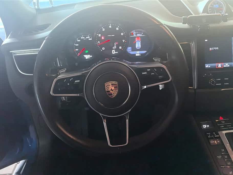 Porsche Macan Porsche Macan