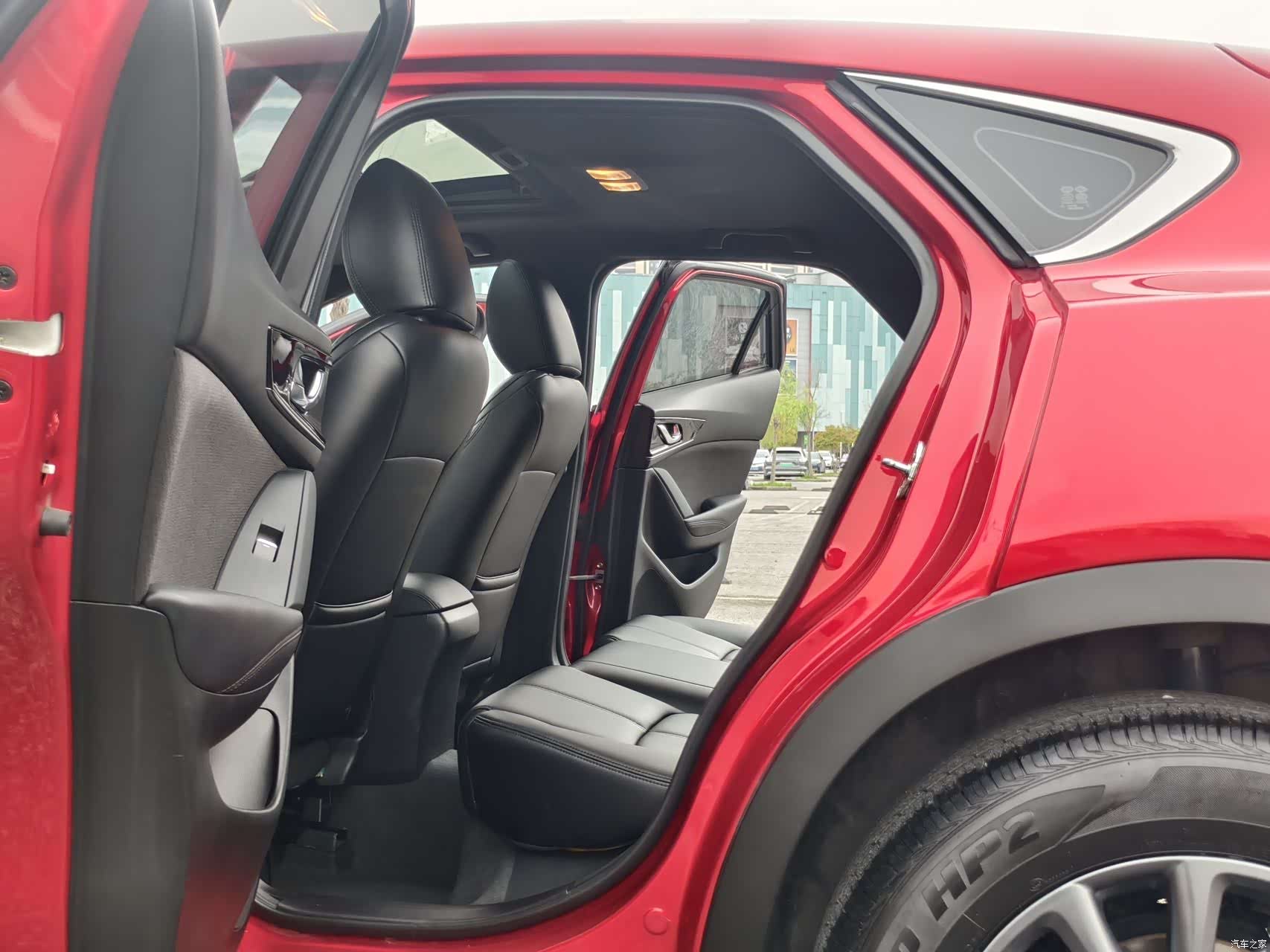Mazda CX-4, 2023 8