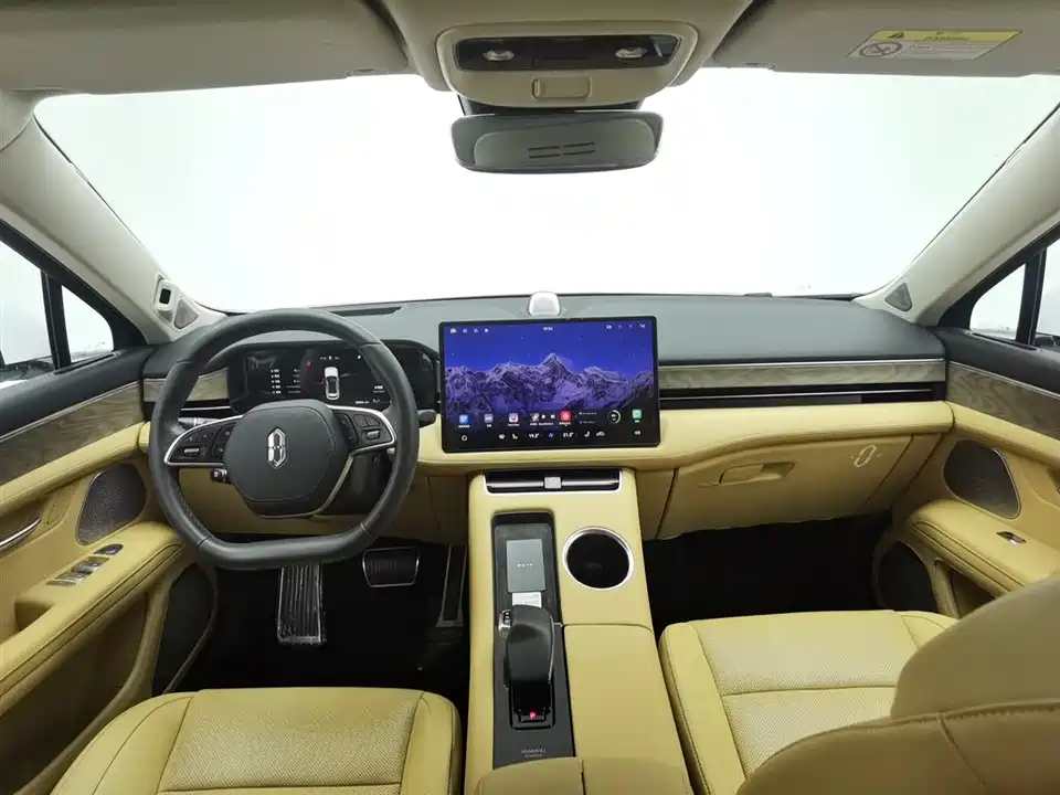 AITO Ask the world M5