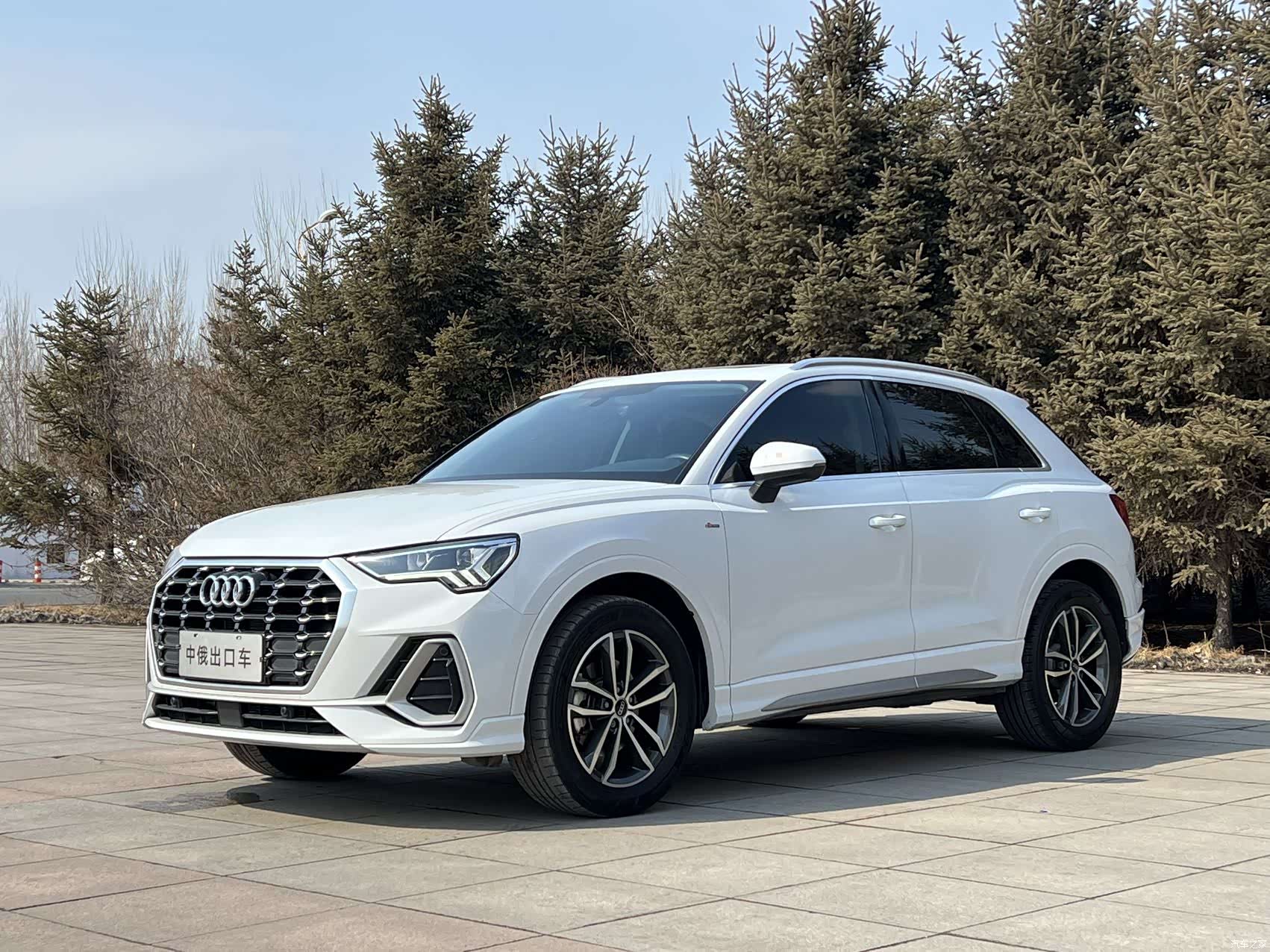 Audi Q3, 2022 1