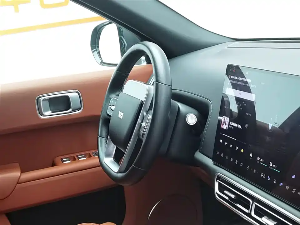 Li Auto Ideal L9
