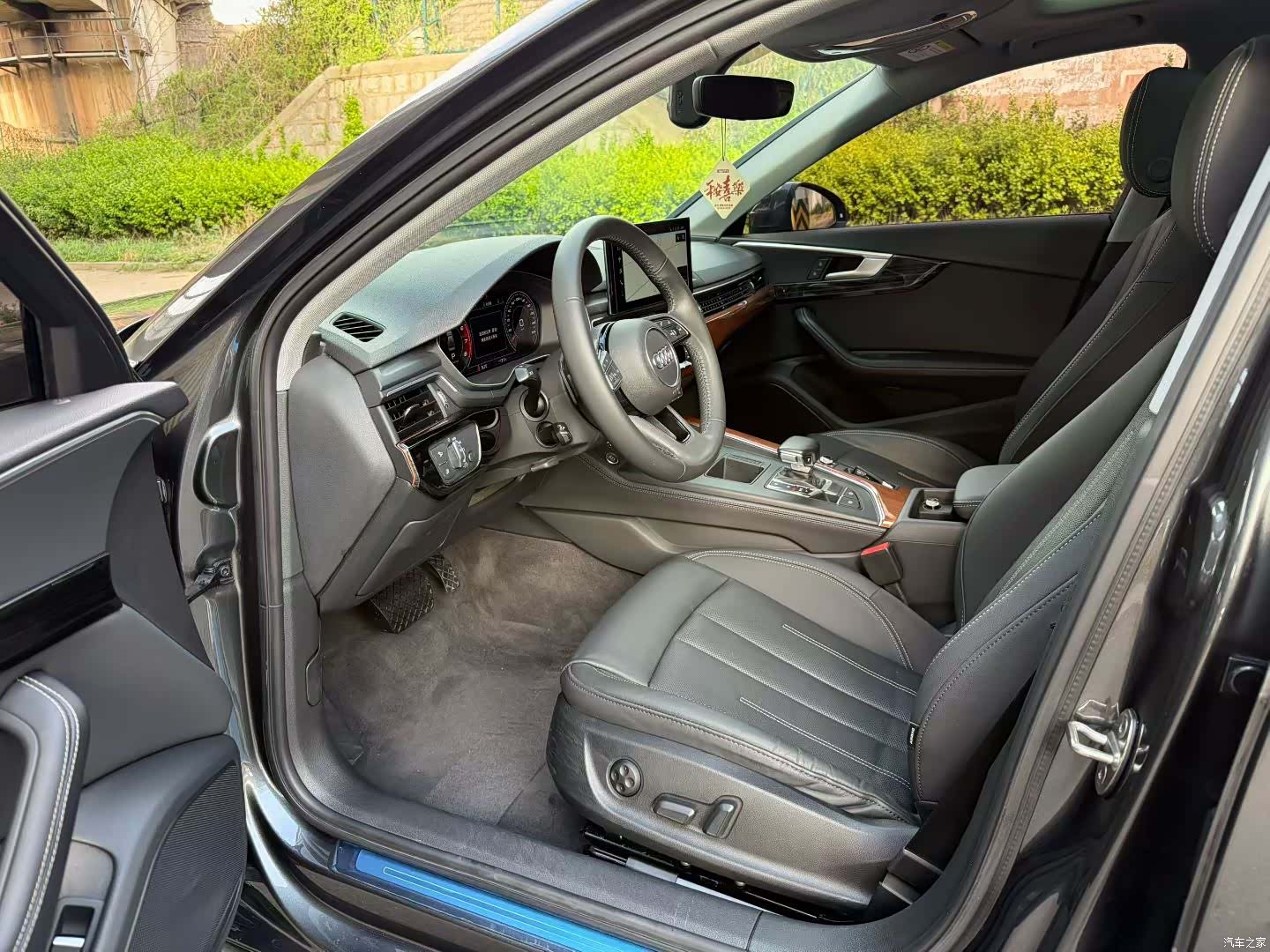 Audi A4L, 2021 9
