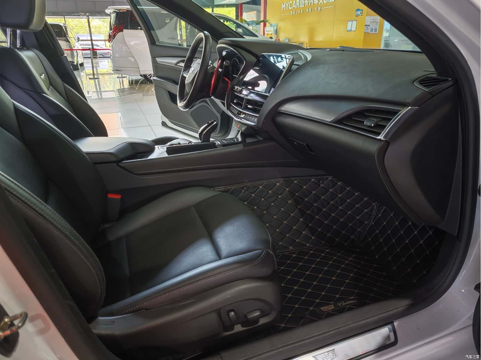 Cadillac CT5, 2020 10