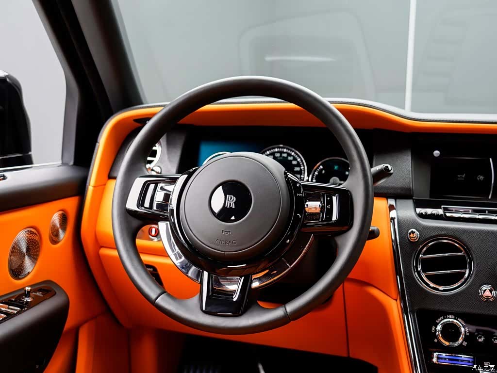 Rolls-Royce Cullinan, 2022 17