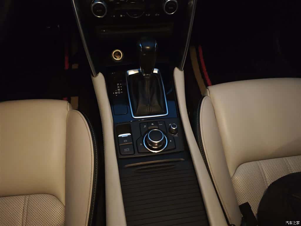 Mazda CX-4, 2017 14