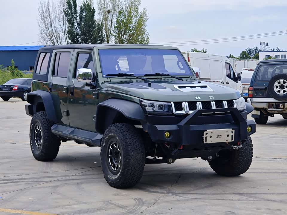 Beijing BJ40