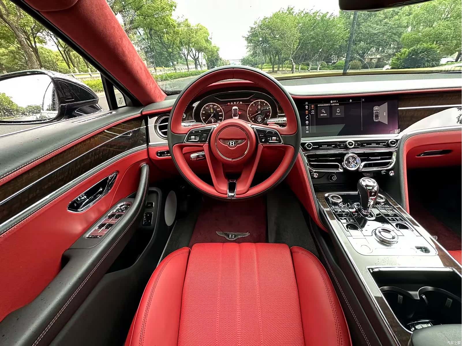 Bentley Flying Spur, 2021 9