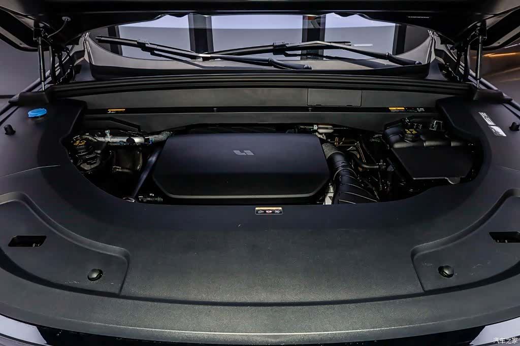 Li Auto L7, 2025 13