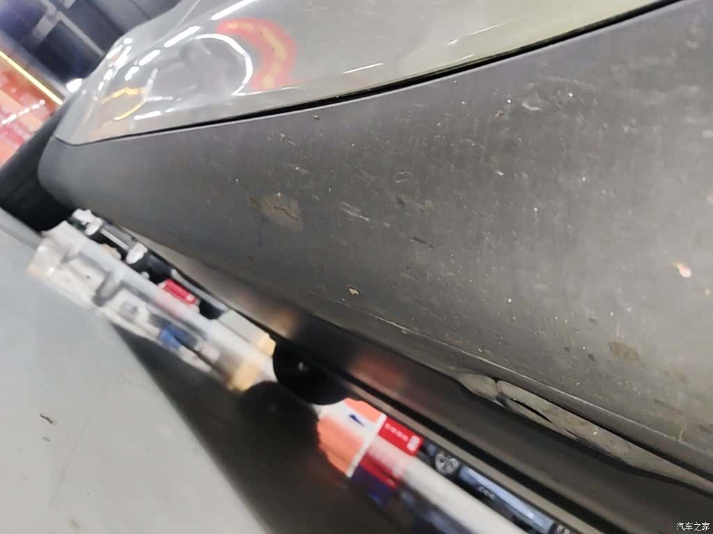 Tesla Model Y, 2024 21
