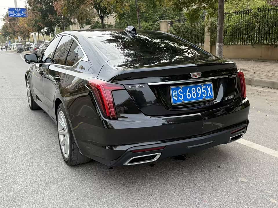 Cadillac CT5