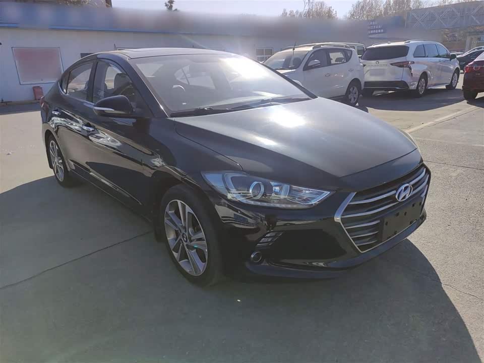 Hyundai Lead