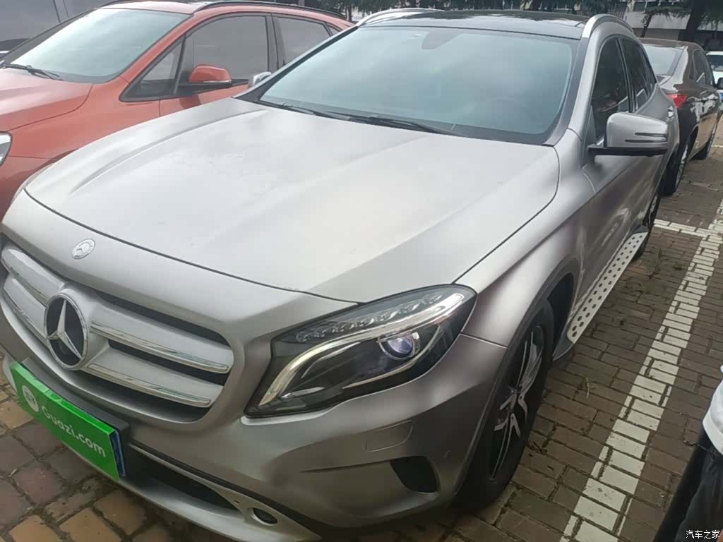 Mercedes-Benz GLA