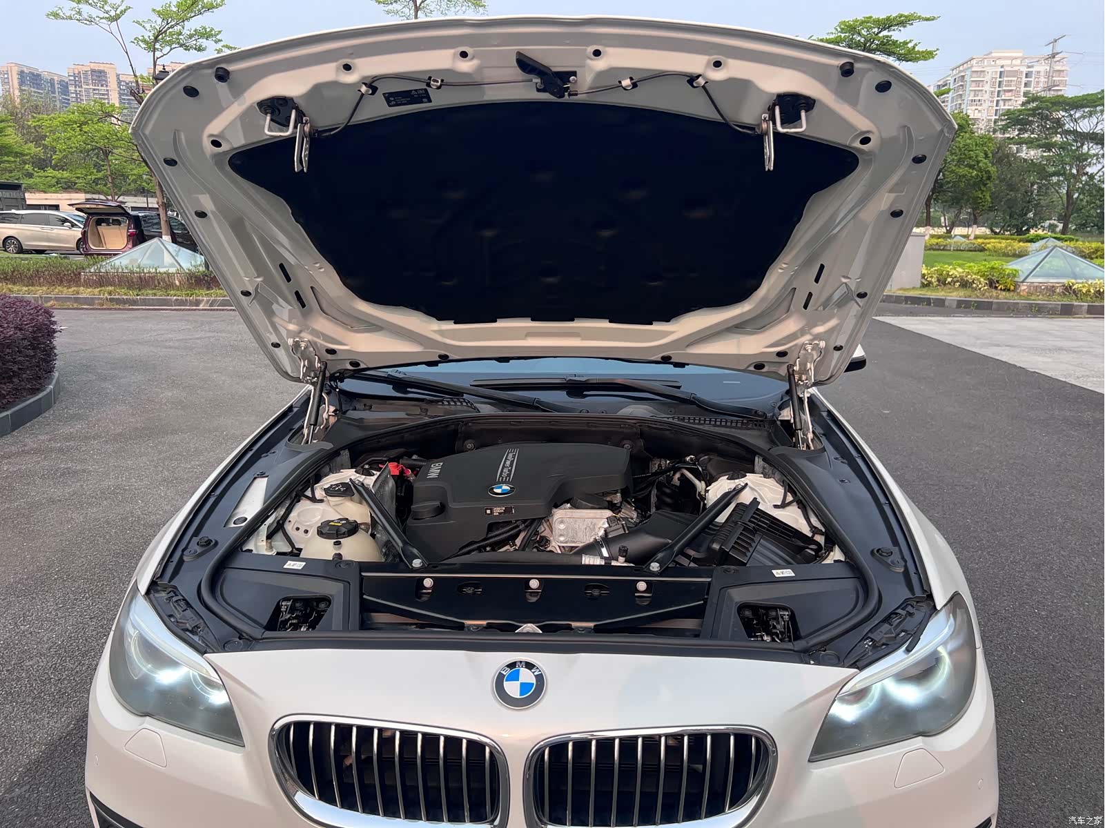 BMW 5 Series, 2017 21