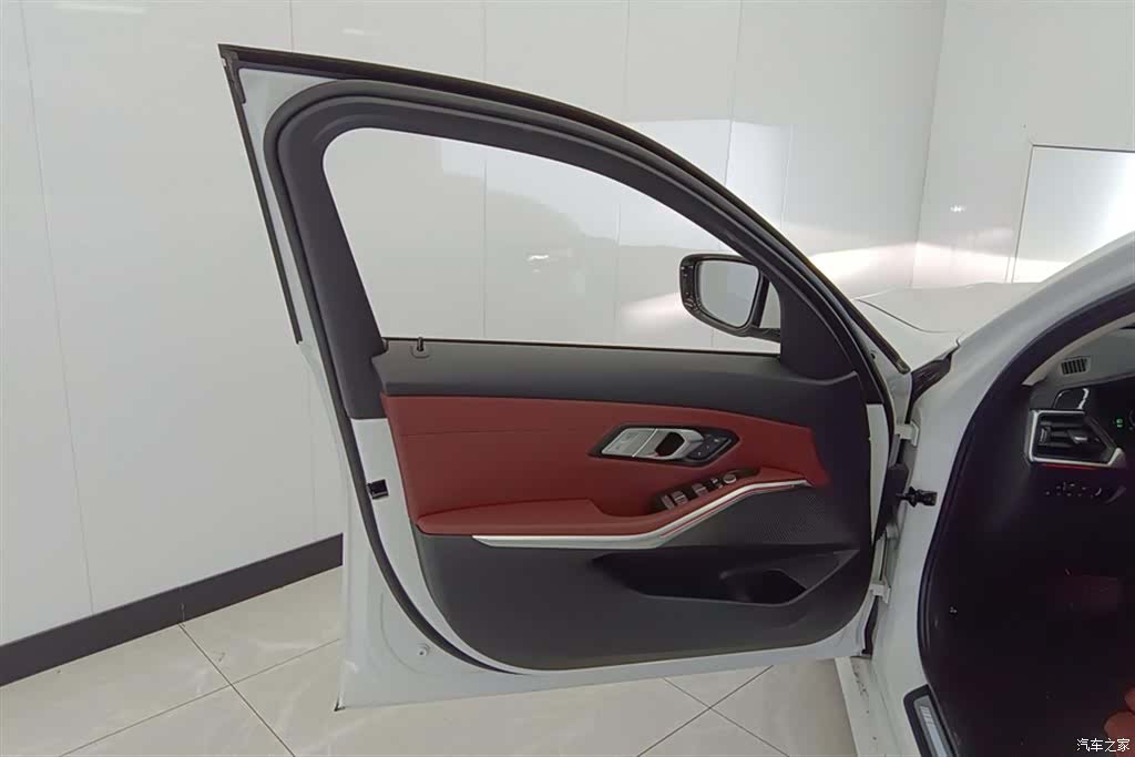 BMW 3 Series, 2022 7