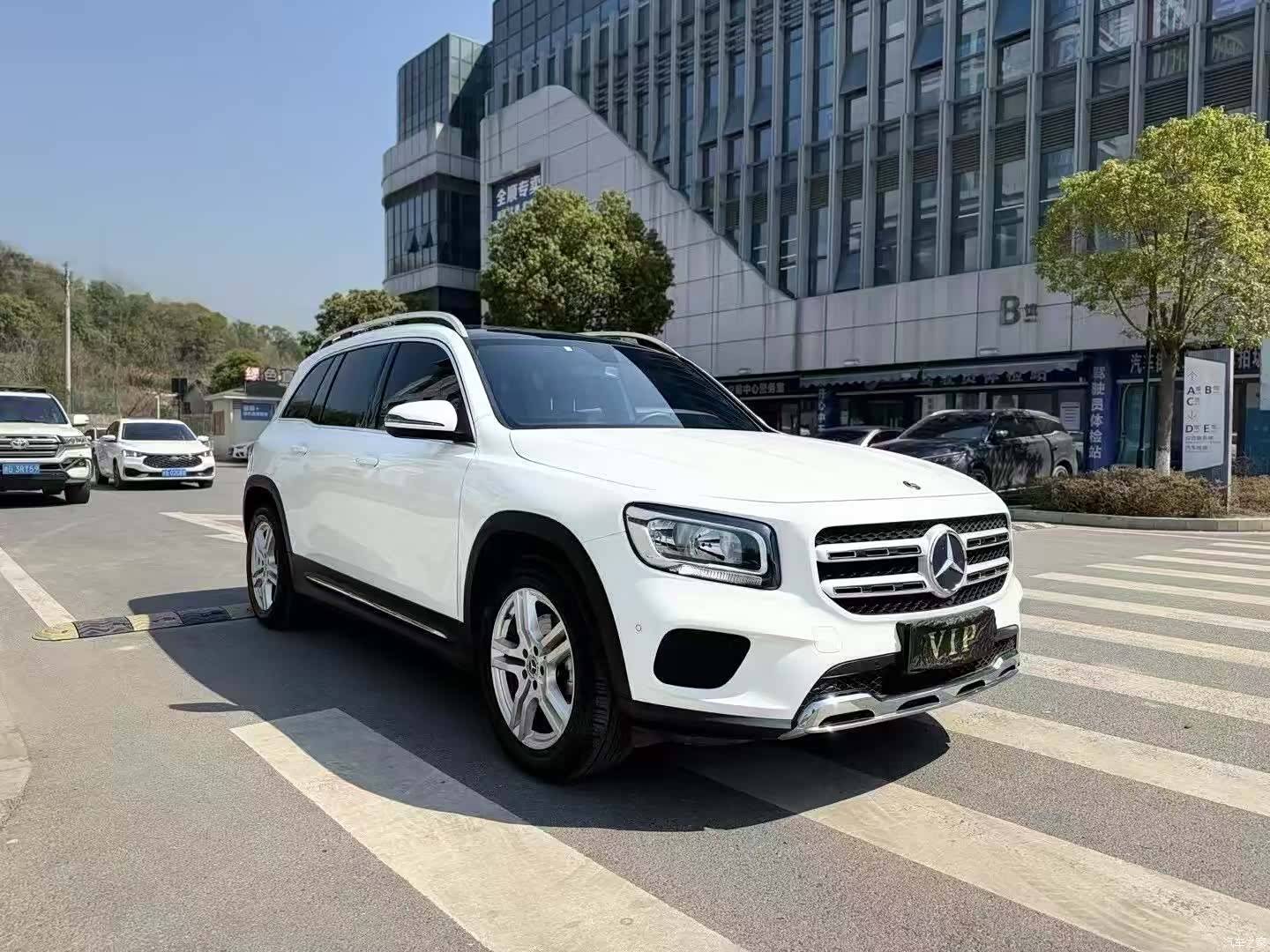 Mercedes-Benz GLB, 2020 3