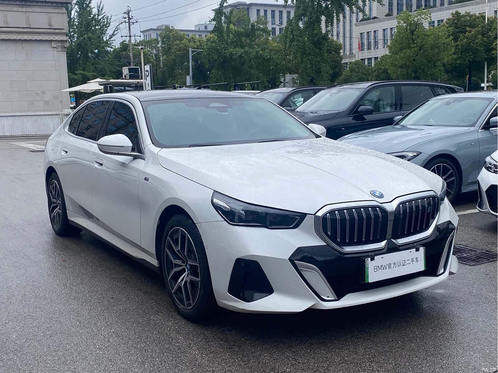 BMW i5, 2024 3