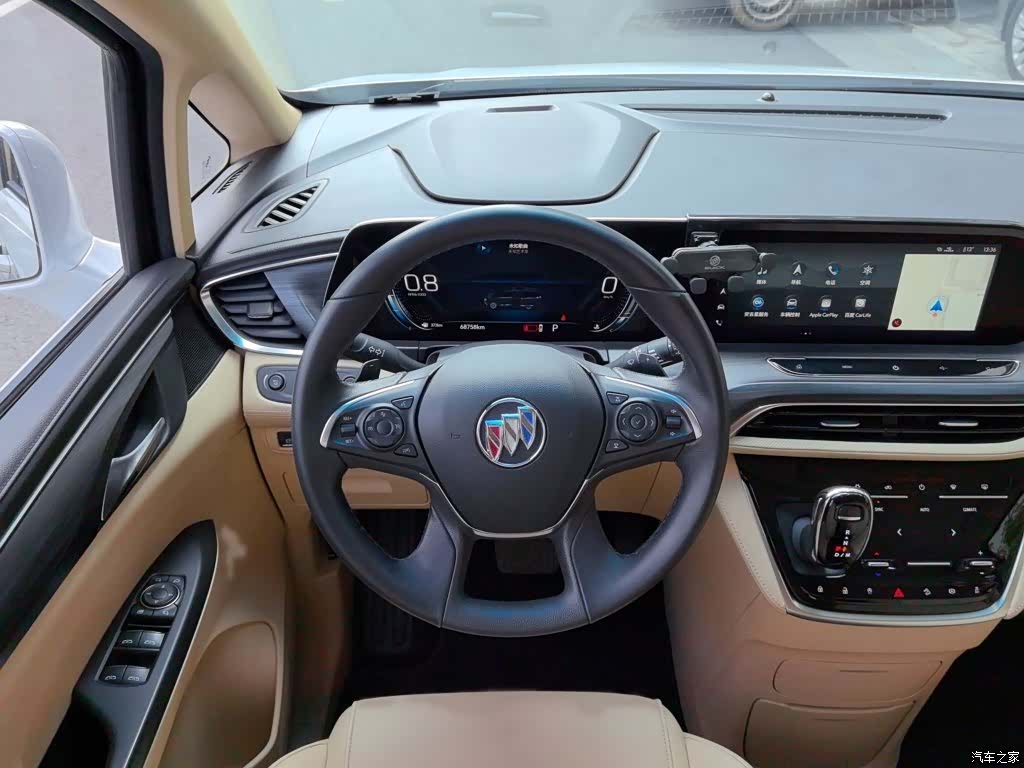 Buick GL8, 2022 3