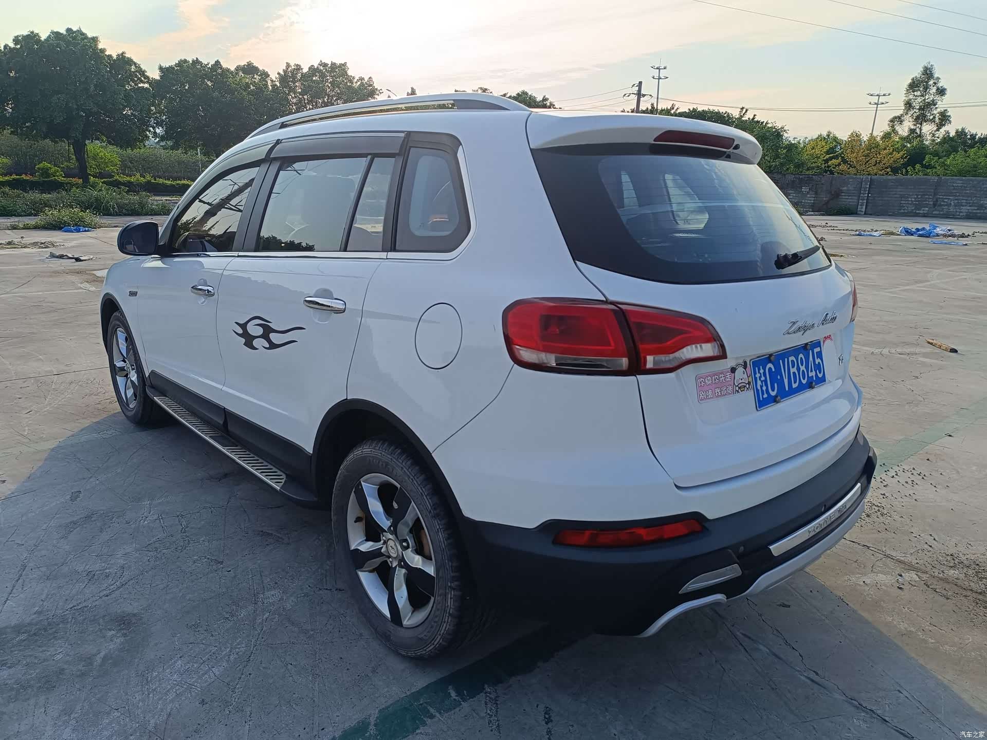 Zotye X5, 2016 6