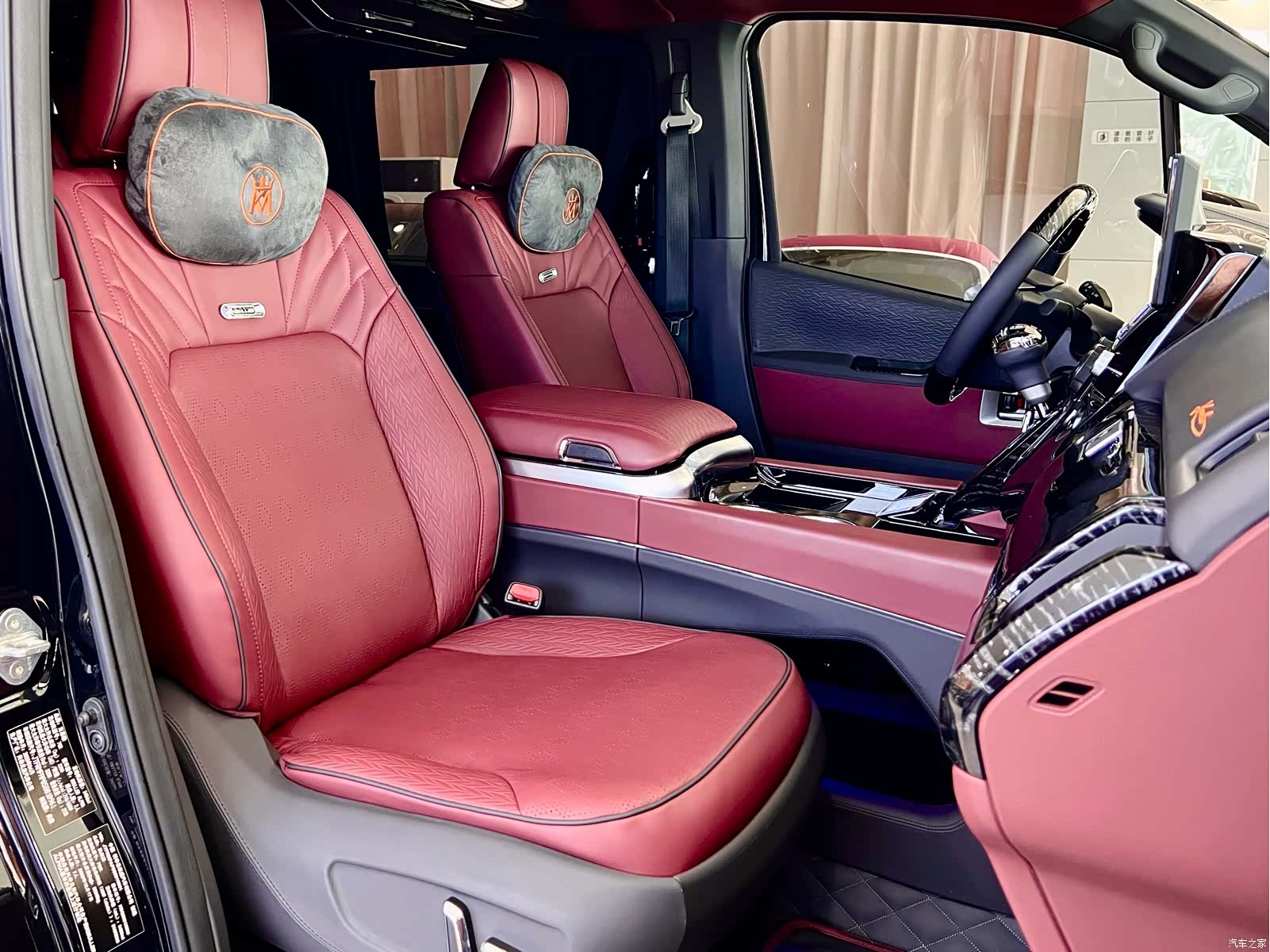 Alfa Romeo AH380, 2025 8