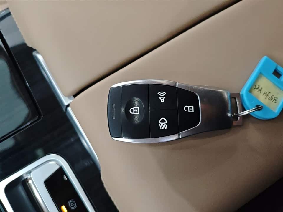 Beijing BJ60 Thunder