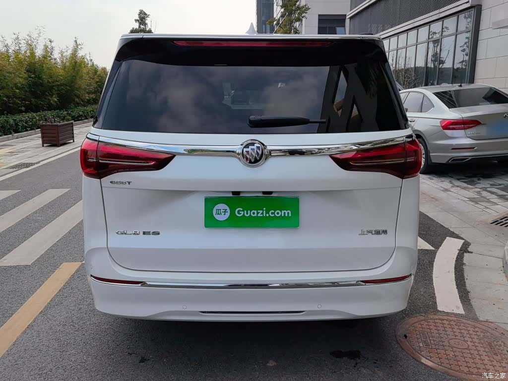 Buick GL8, 2022 22