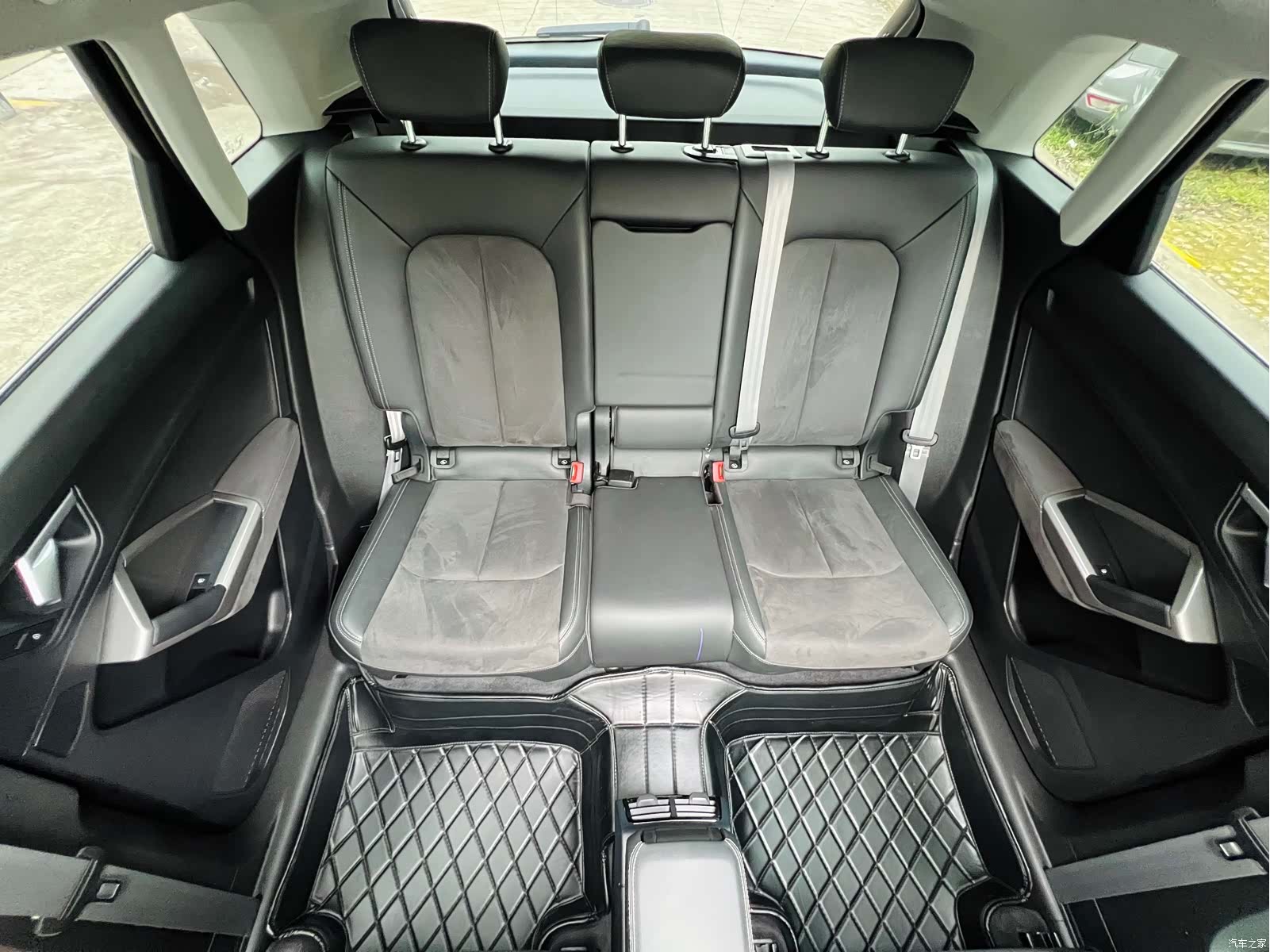 Audi Q3, 2022 16