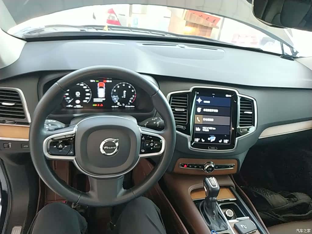Volvo XC90, 2019 10