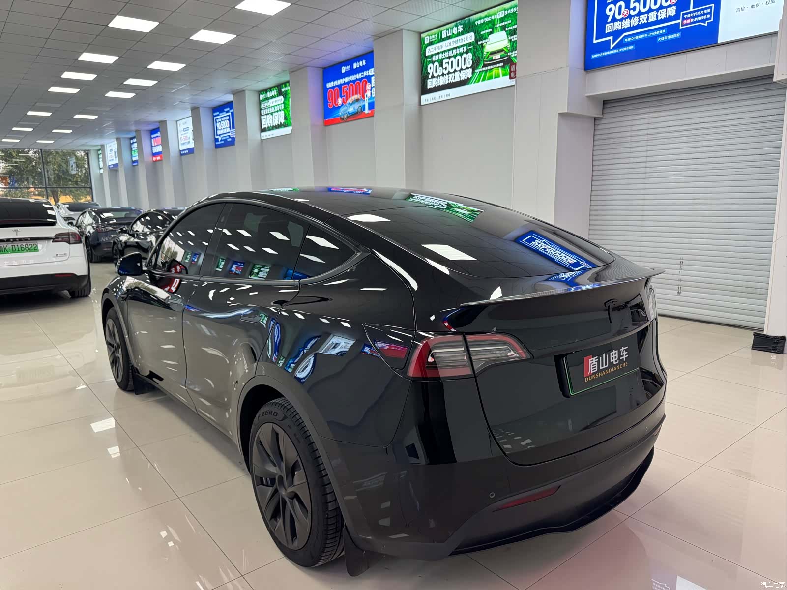 Tesla Model Y, 2021 4