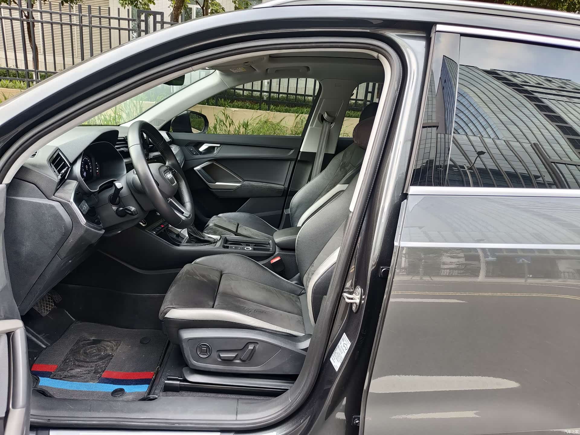 Audi Q3, 2021 все фото
