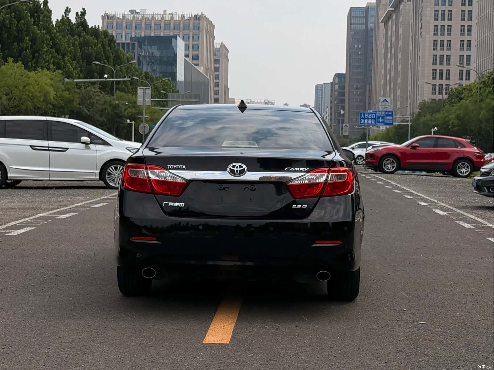 Toyota Camry, 2012 все фото