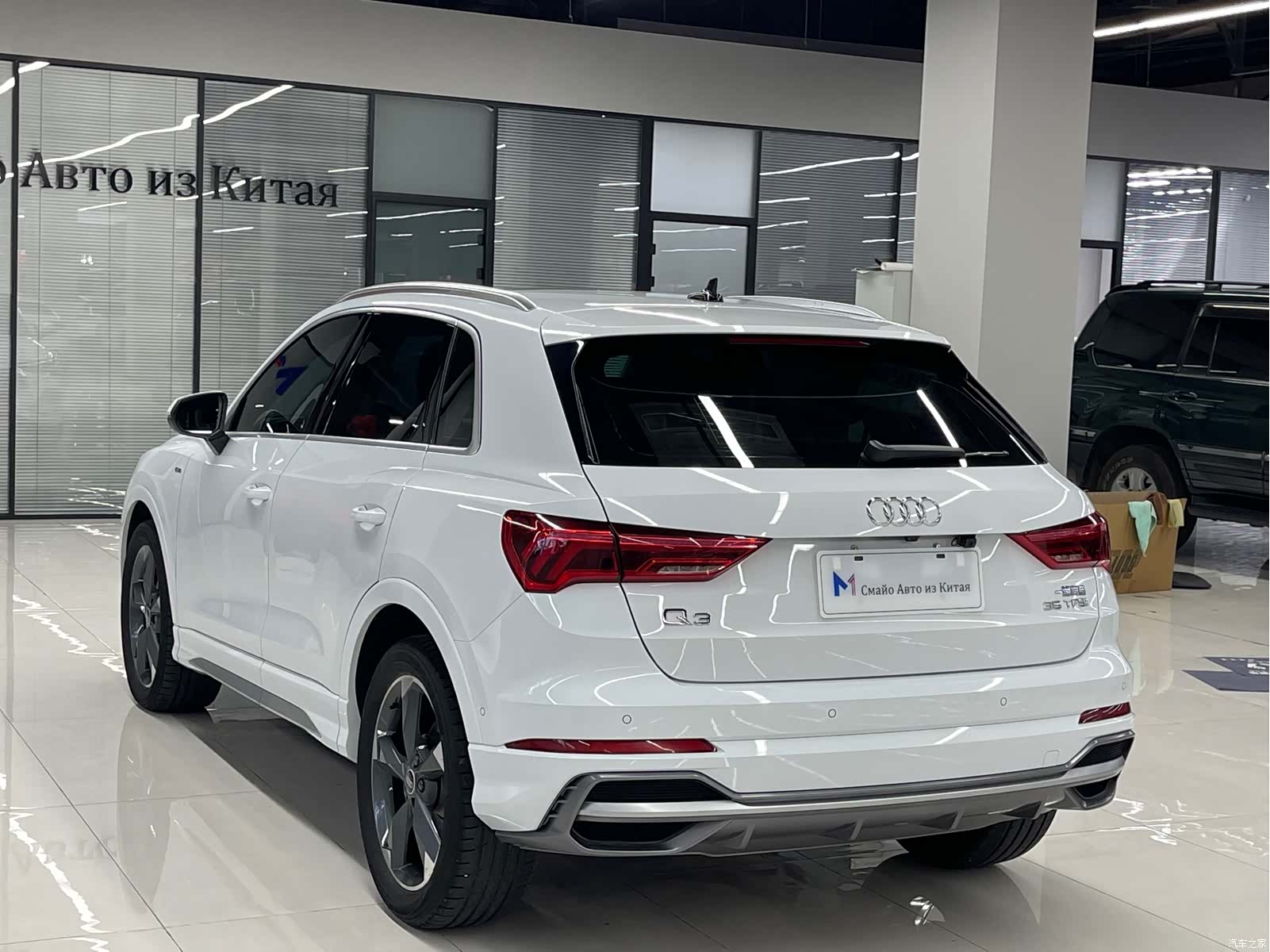 Audi Q3, 2022 все фото