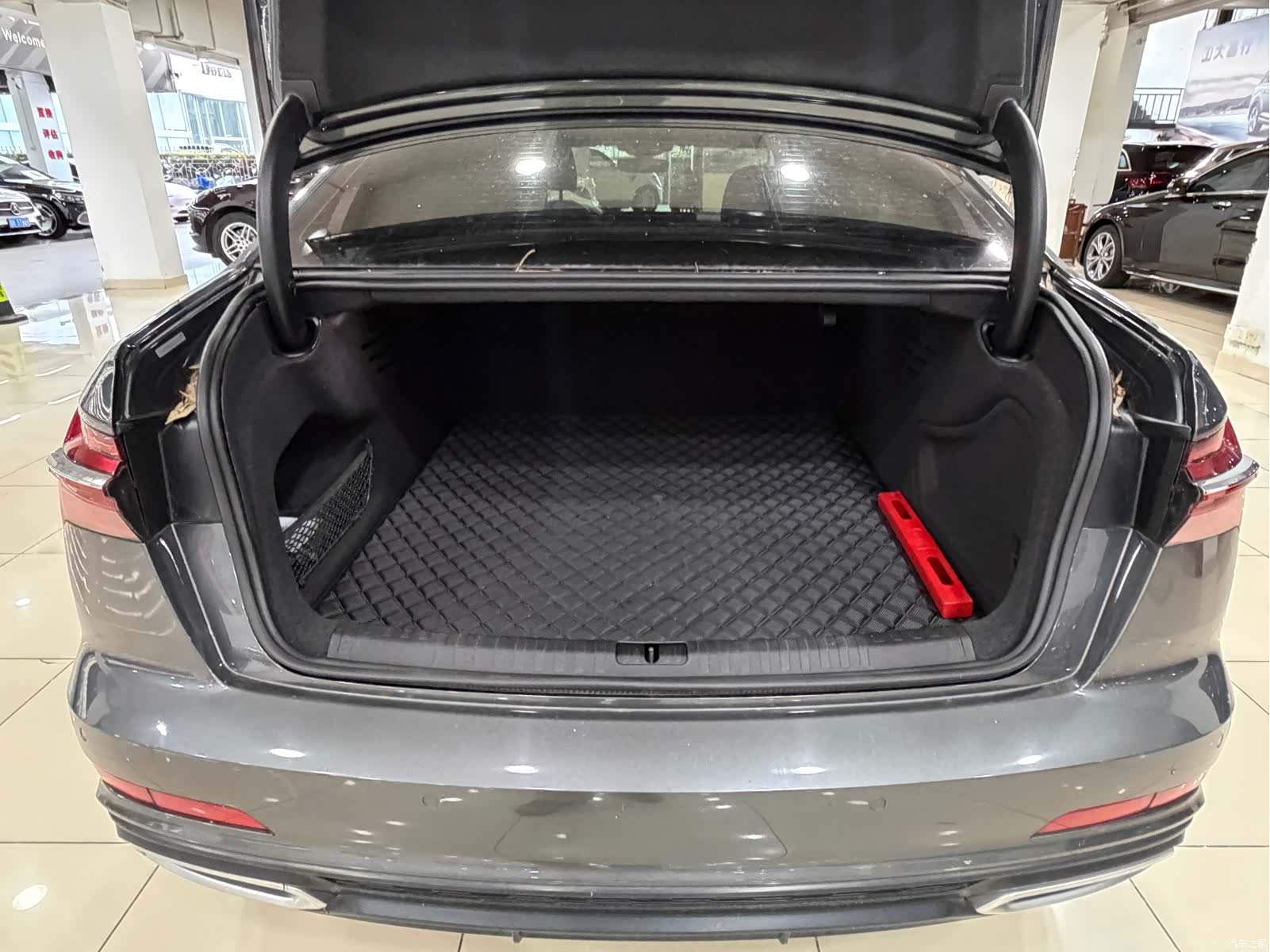 Audi A6L, 2021 10