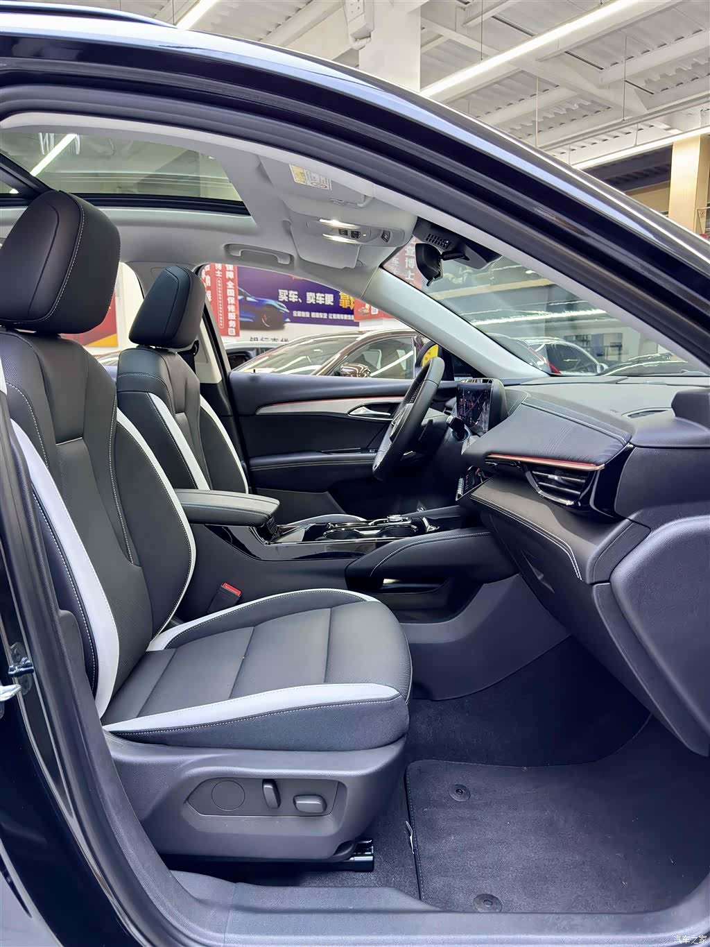Buick Envision, 2025 все фото
