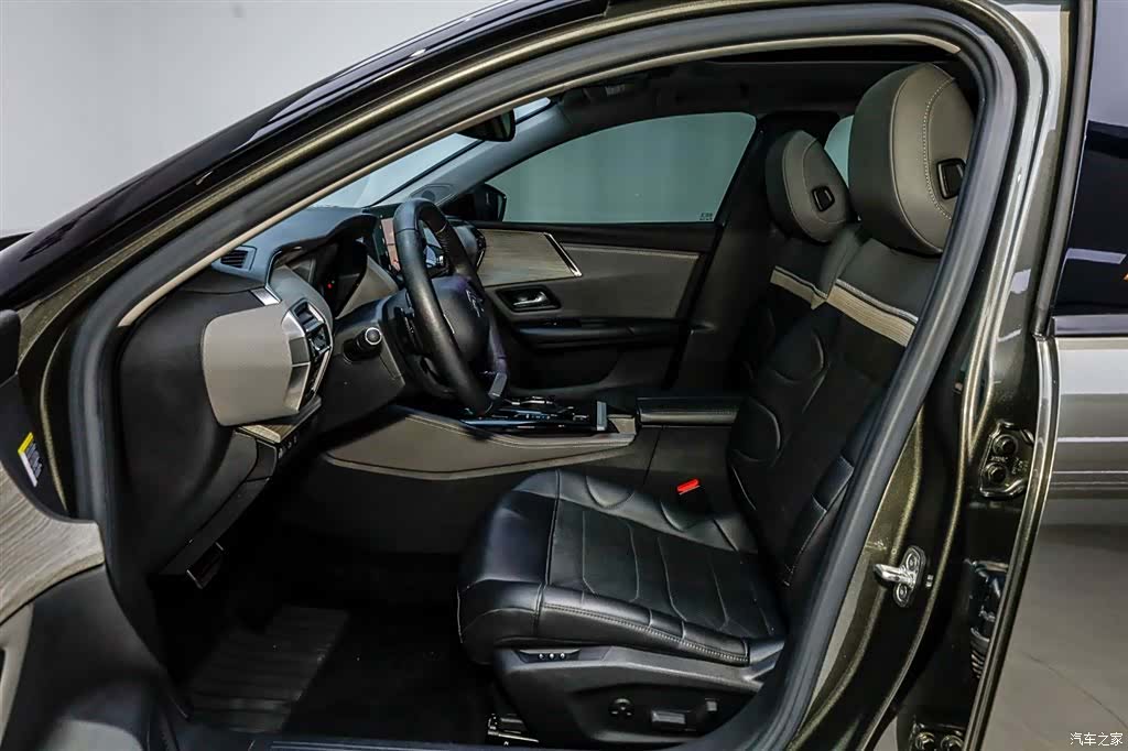 Citroen C5 X, 2022 9