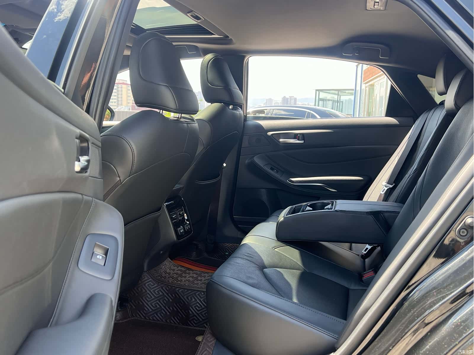 Toyota Avalon, 2020 12