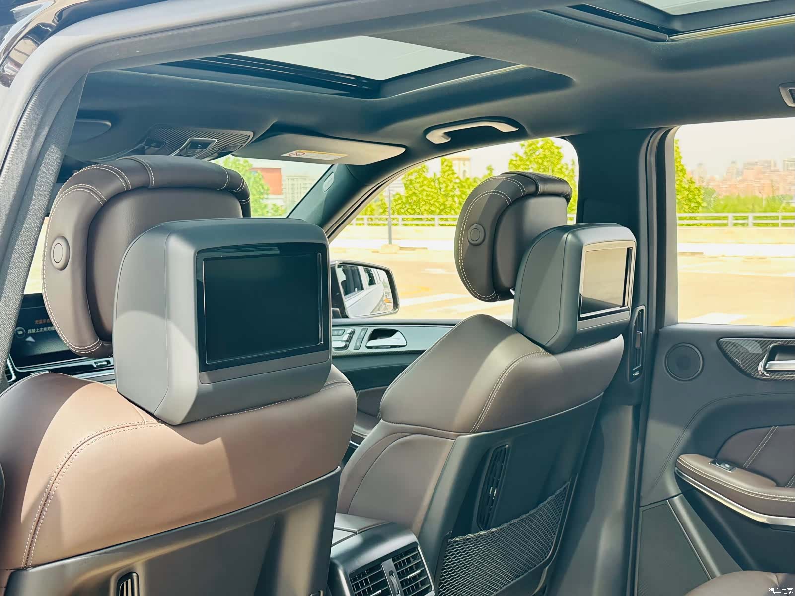 Mercedes-Benz GLS, 2016 19